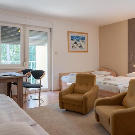Balatonair Vendeghaz Hotell Balatonfüred Exteriör bild