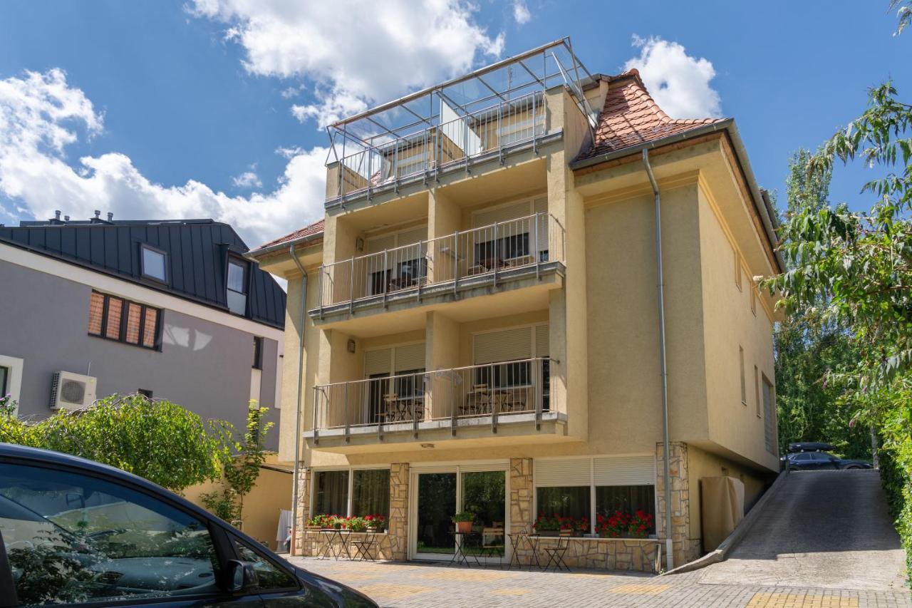 Balatonair Vendeghaz Hotell Balatonfüred Exteriör bild