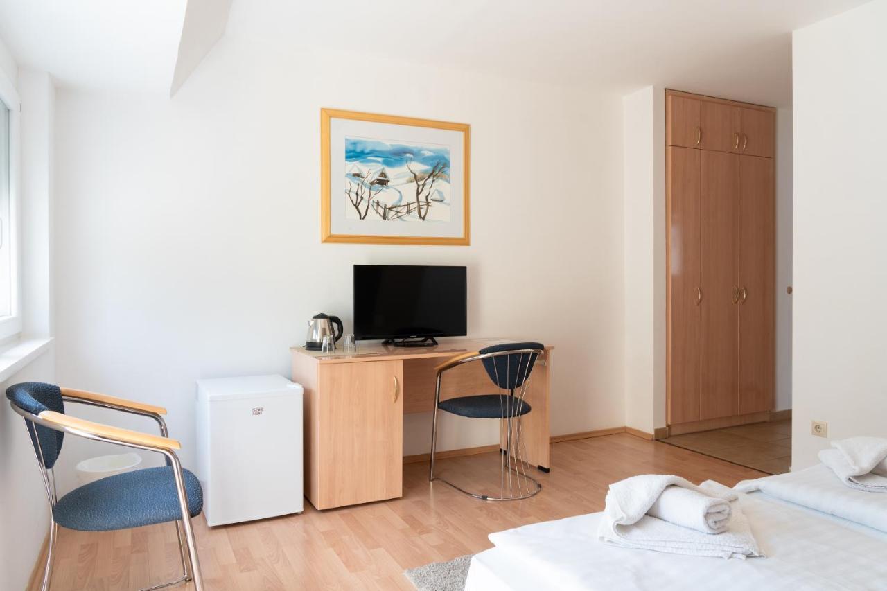 Balatonair Vendeghaz Hotell Balatonfüred Exteriör bild