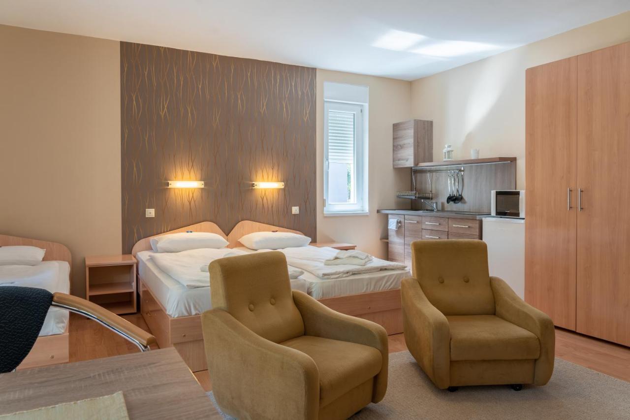 Balatonair Vendeghaz Hotell Balatonfüred Exteriör bild